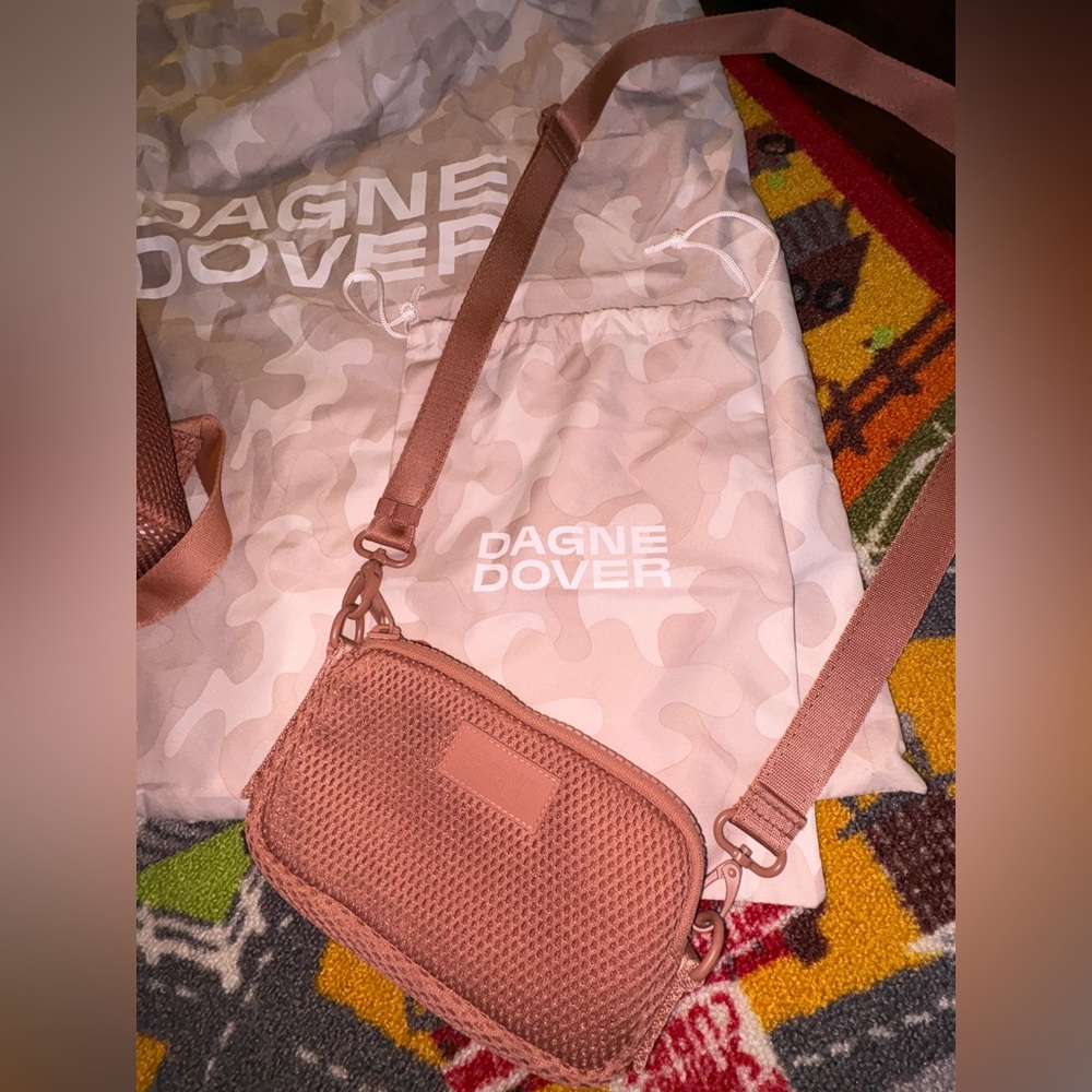 Dagne Dover mauve pink Backpack bundle with matching crossbody &attachable pouch - Picture 3 of 12